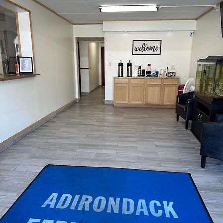 Adirondack Efficiencies Hotel Watertown Bagian luar foto