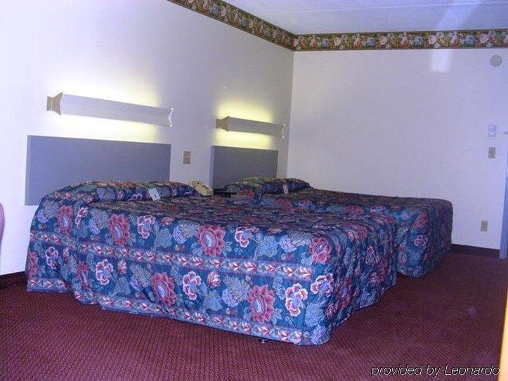 Adirondack Efficiencies Hotel Watertown Ruang foto