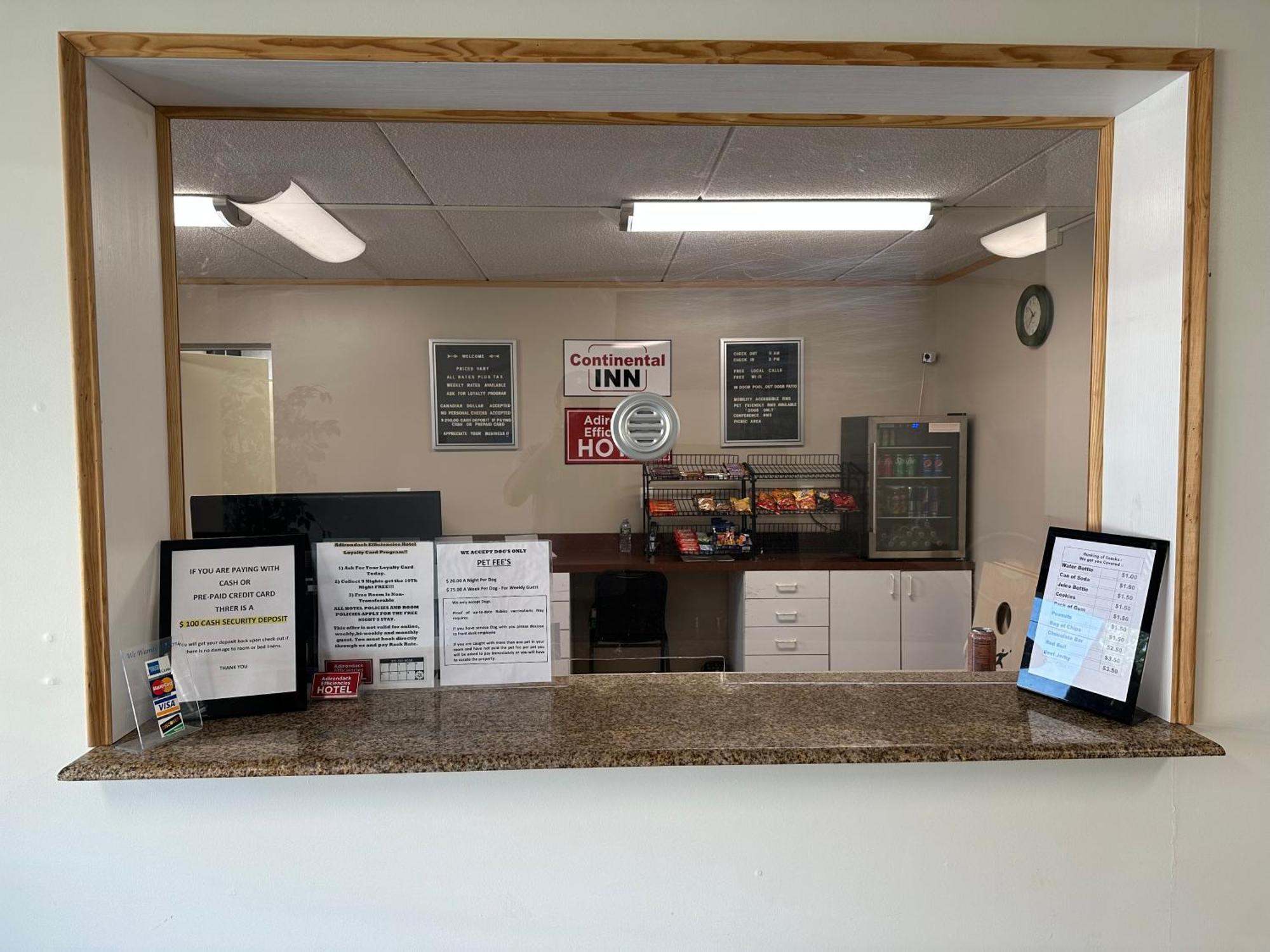 Adirondack Efficiencies Hotel Watertown Bagian luar foto
