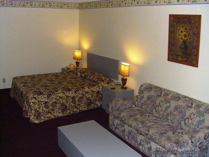 Adirondack Efficiencies Hotel Watertown Ruang foto